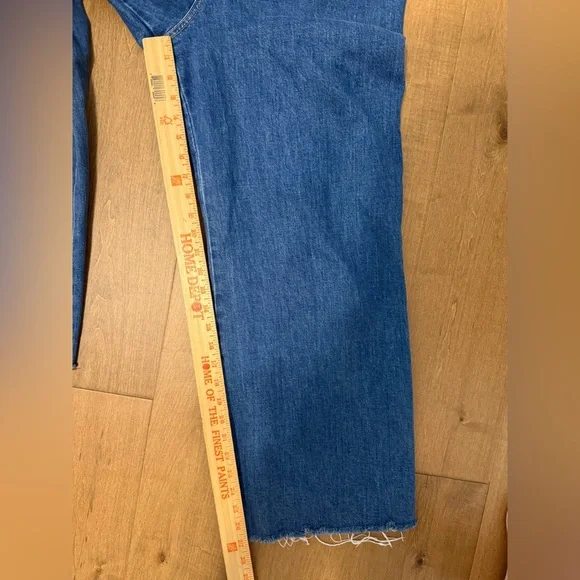 Veronica Beard Grant Patch Pocket High Rise Ankle Wide Leg Jeans - Size 31 - Picture 9 of 12